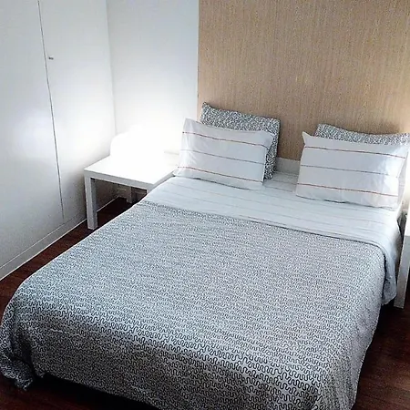Hostal Metro *