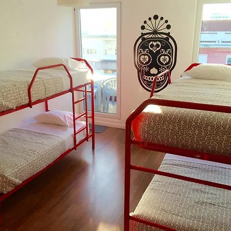 Metro Hostal